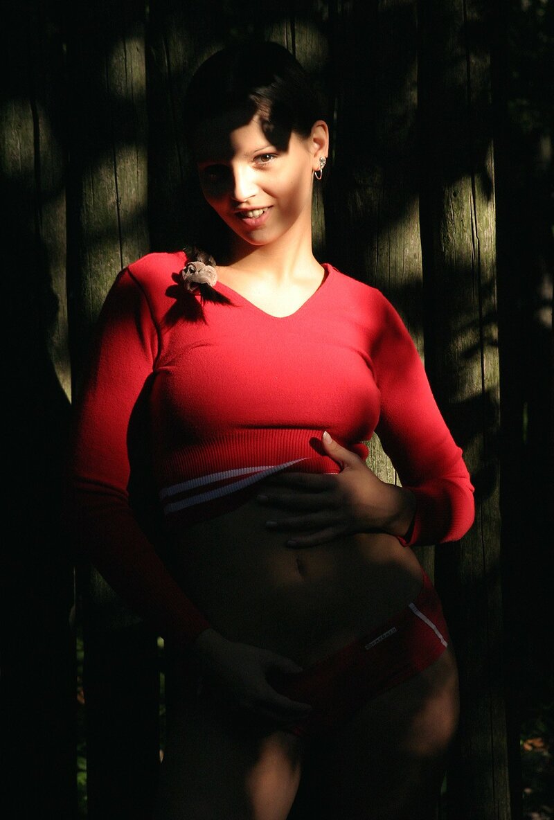 Ариана, 18